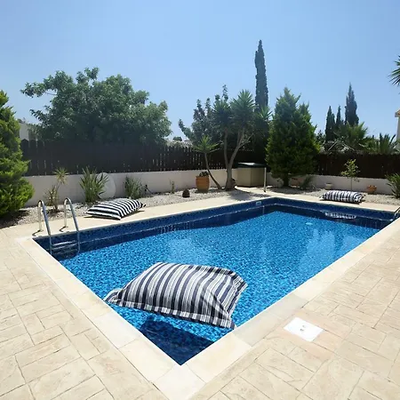 Unique Luxurious Сasa de vacaciones