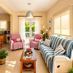 Prázdninový dům Unique Luxurious Ayia Napa
