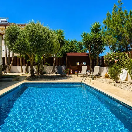 Unique Luxurious Сasa de vacaciones Ayia Napa