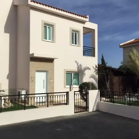 Prázdninový dům Unique Luxurious Ayia Napa